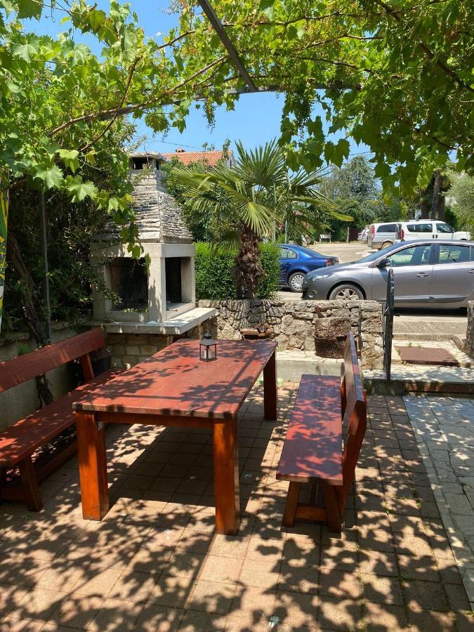 Apartmani Ana Borovac Funtana Bagian luar foto