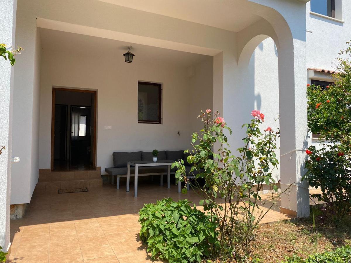 Apartmani Ana Borovac Funtana Bagian luar foto